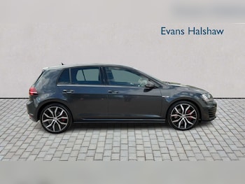 Used Volkswagen Golf 2014 for sale - 78613889: Photo