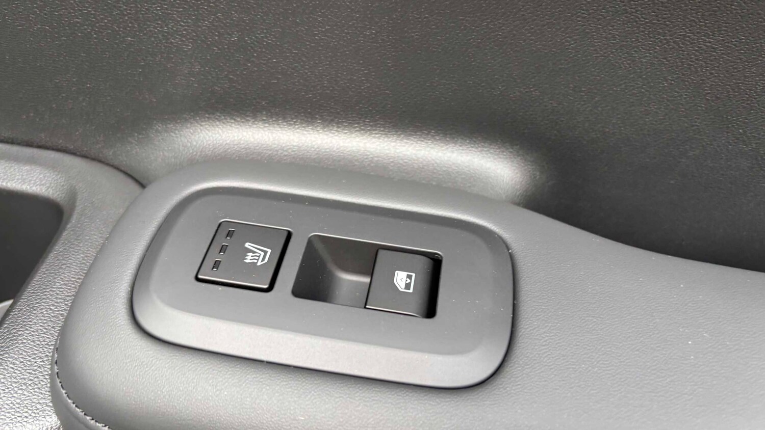 Used Hyundai Santa Fe for sale - 77858260: Photo 17