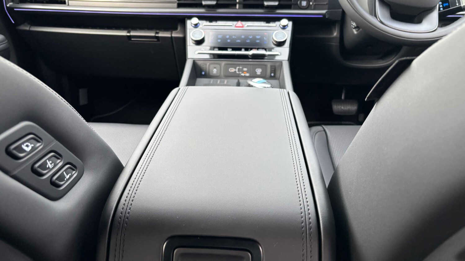 Used Hyundai Santa Fe for sale - 77858260: Photo 22