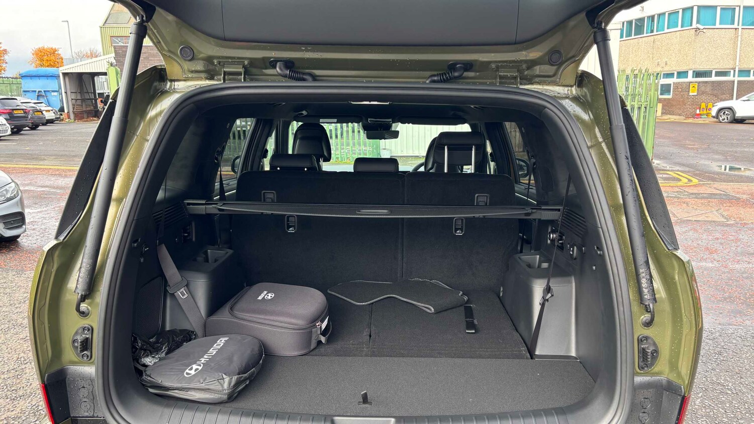 Used Hyundai Santa Fe for sale - 77858260: Photo 27