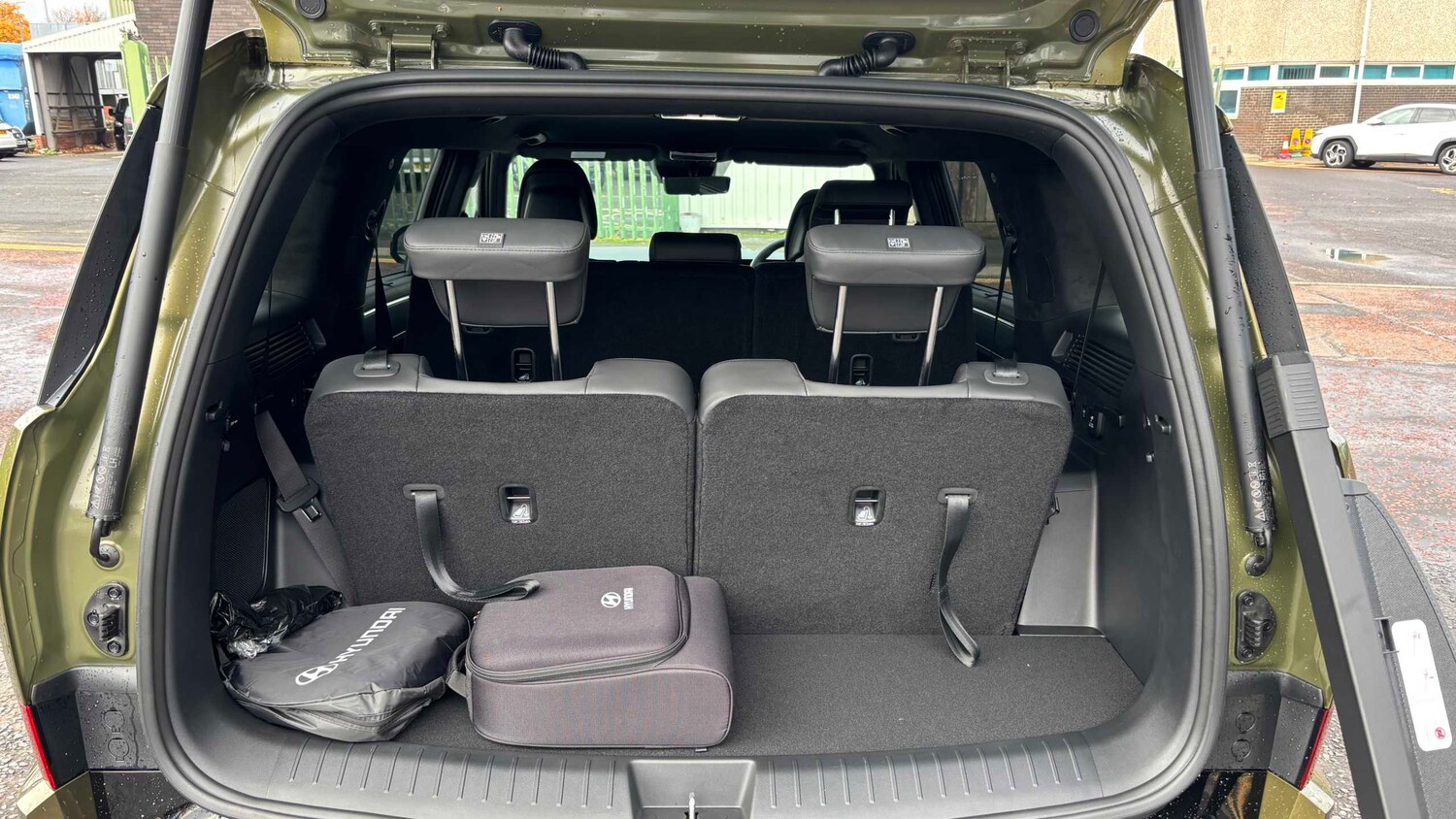 Used Hyundai Santa Fe for sale - 77858260: Photo 32