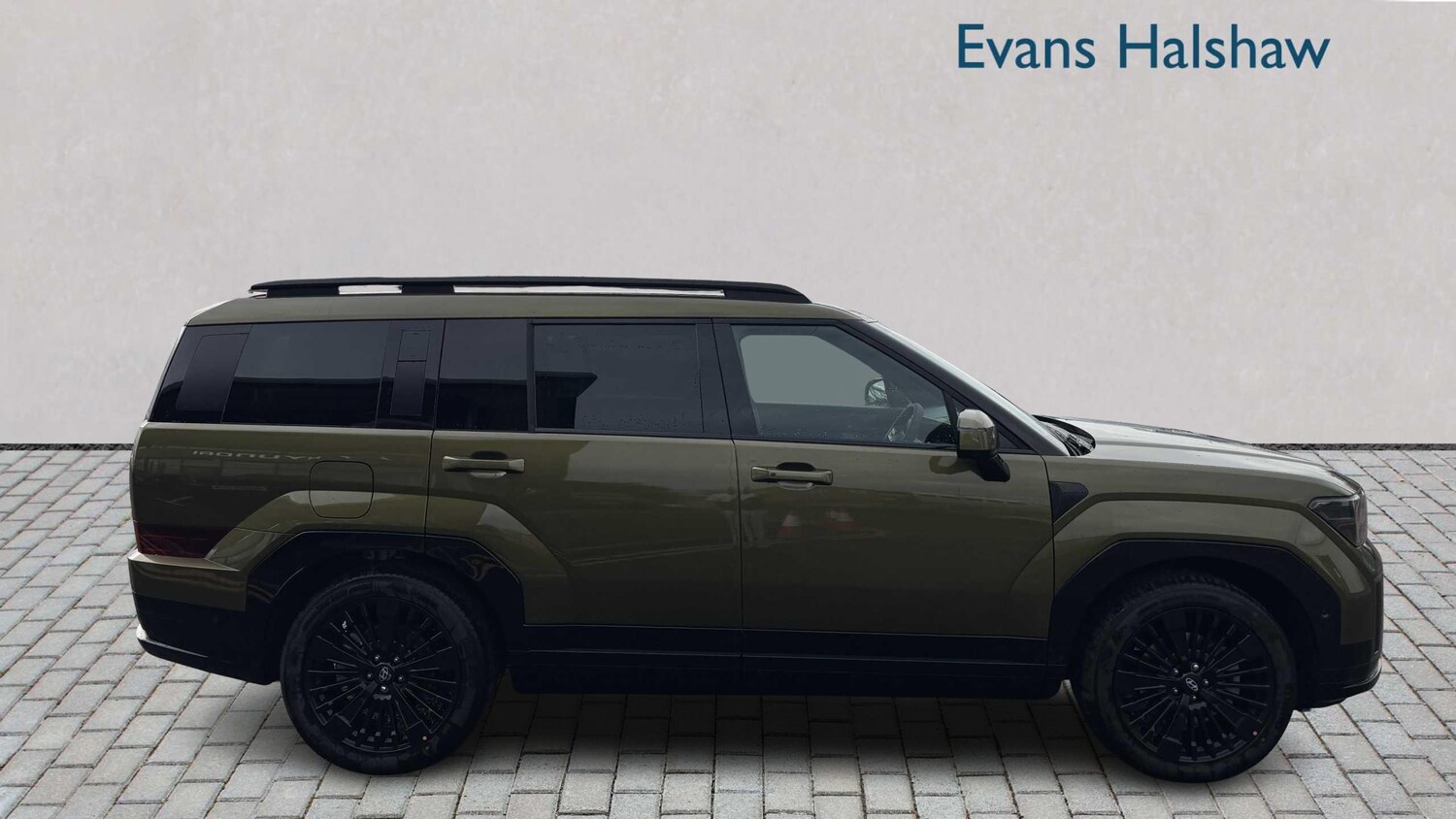 Used Hyundai Santa Fe for sale - 77858260: Photo 4