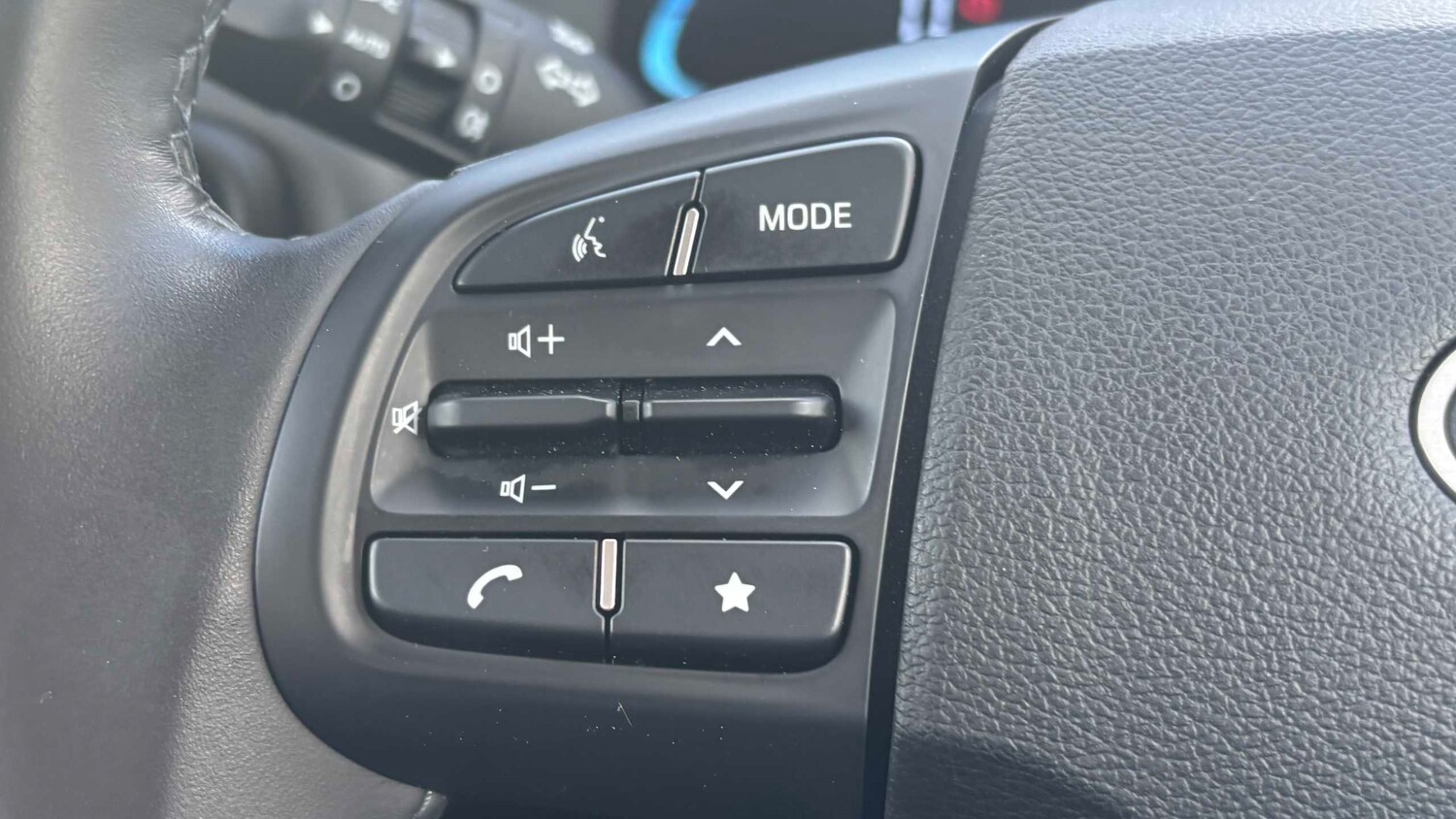 Used Hyundai i10 for sale - 78209336: Photo 18