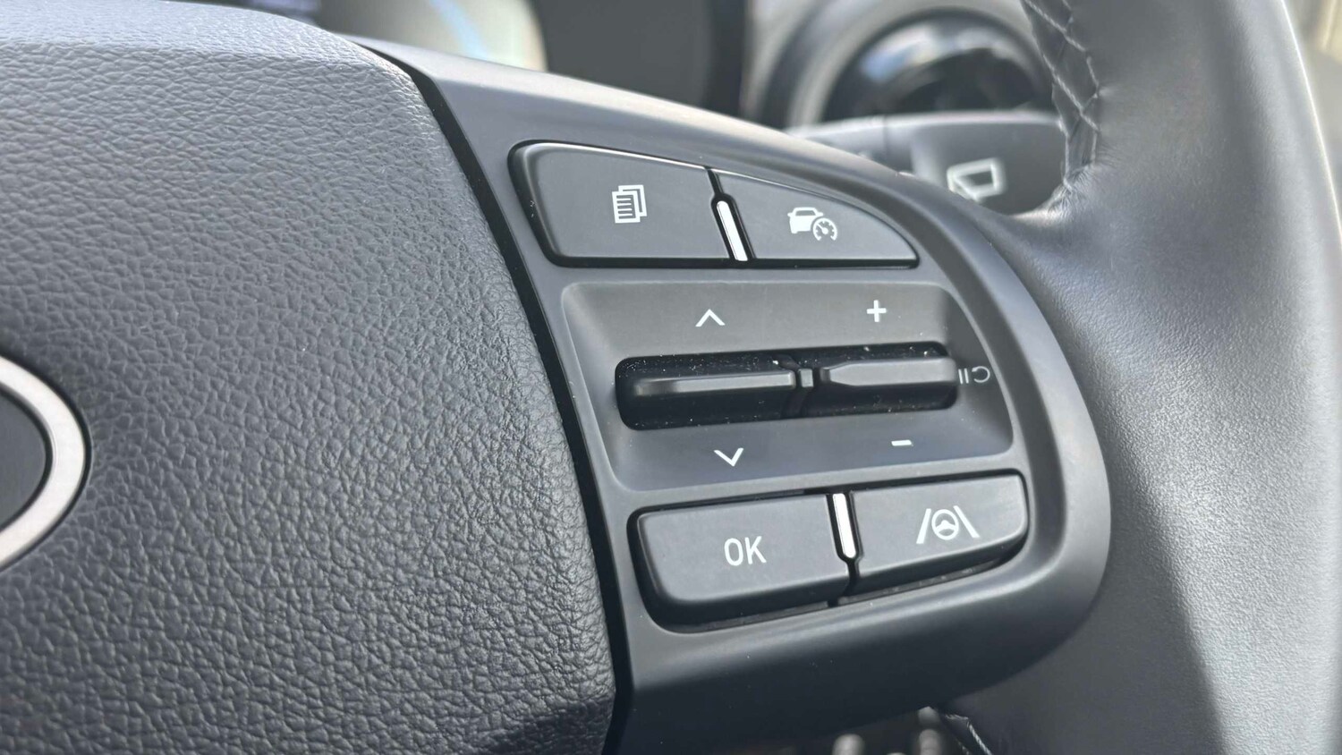 Used Hyundai i10 for sale - 78209336: Photo 19