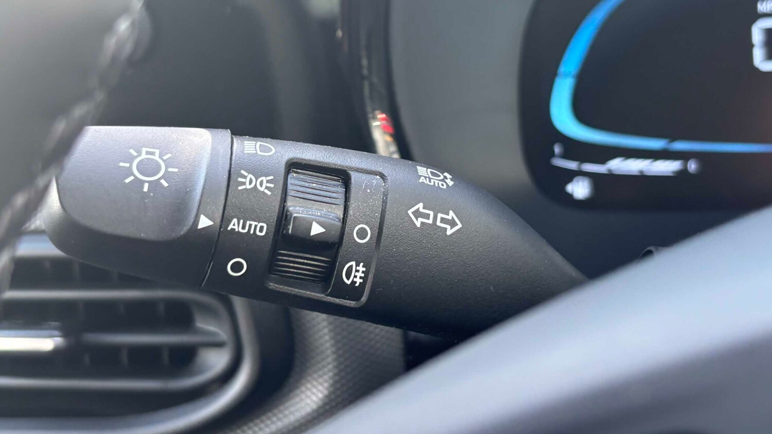 Used Hyundai i10 for sale - 78209336: Photo 20