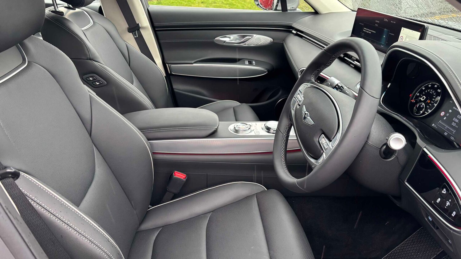 Used Genesis GV70 2026 for sale - 77856450: Photo 9