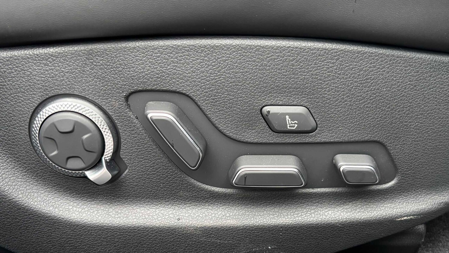 Used Genesis G80 for sale - 77861557: Photo 30