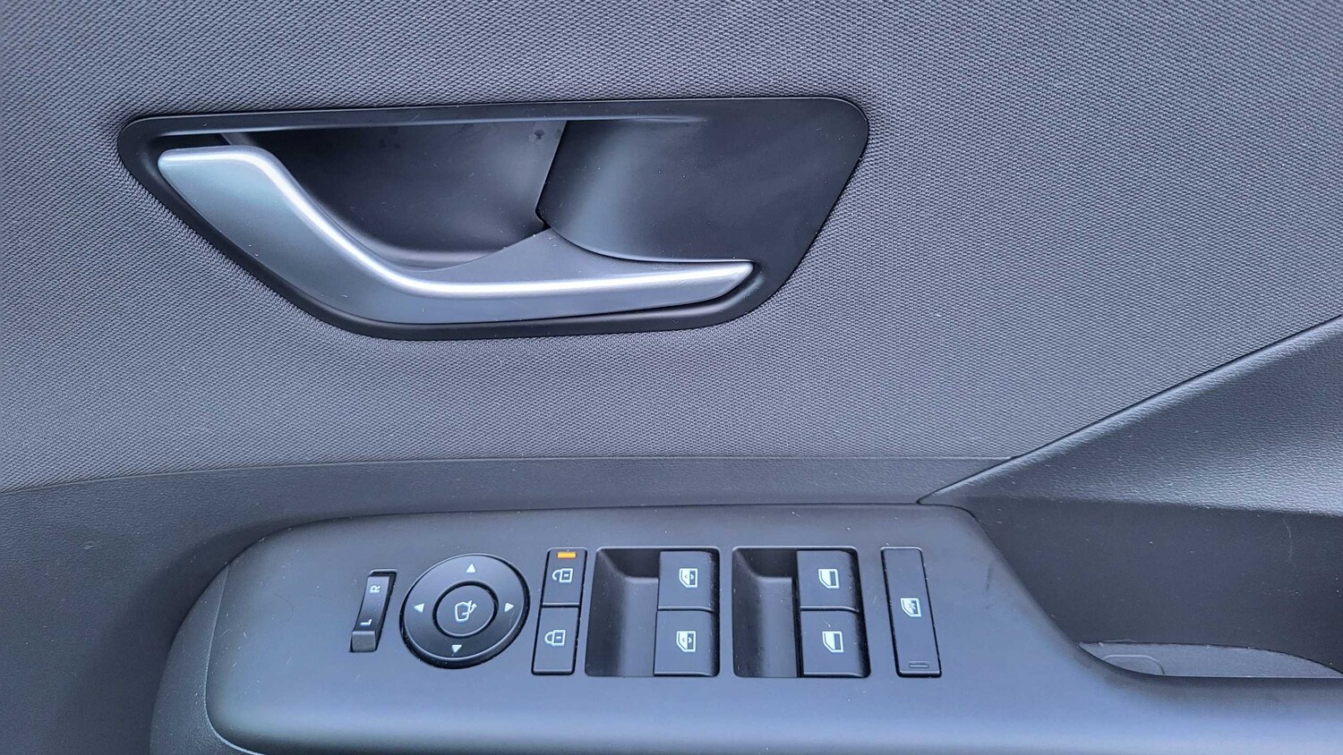 Used Hyundai KONA 2023 for sale - 77857827: Photo 18