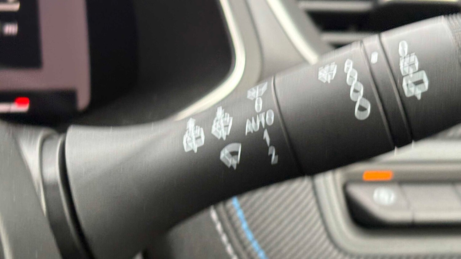 Used Renault Captur for sale - 77861810: Photo 21