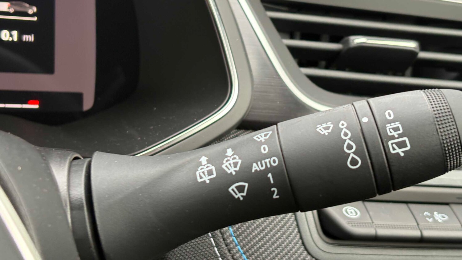 Used Renault Captur for sale - 77861810: Photo 22