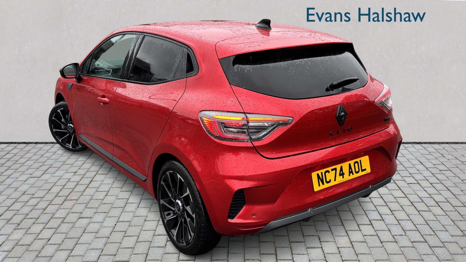 Used Renault Clio for sale - 77857915: Photo 2