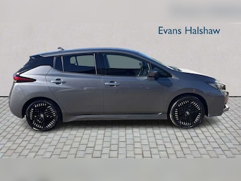 Used Nissan Leaf 2022 for sale - 77859974: Photo