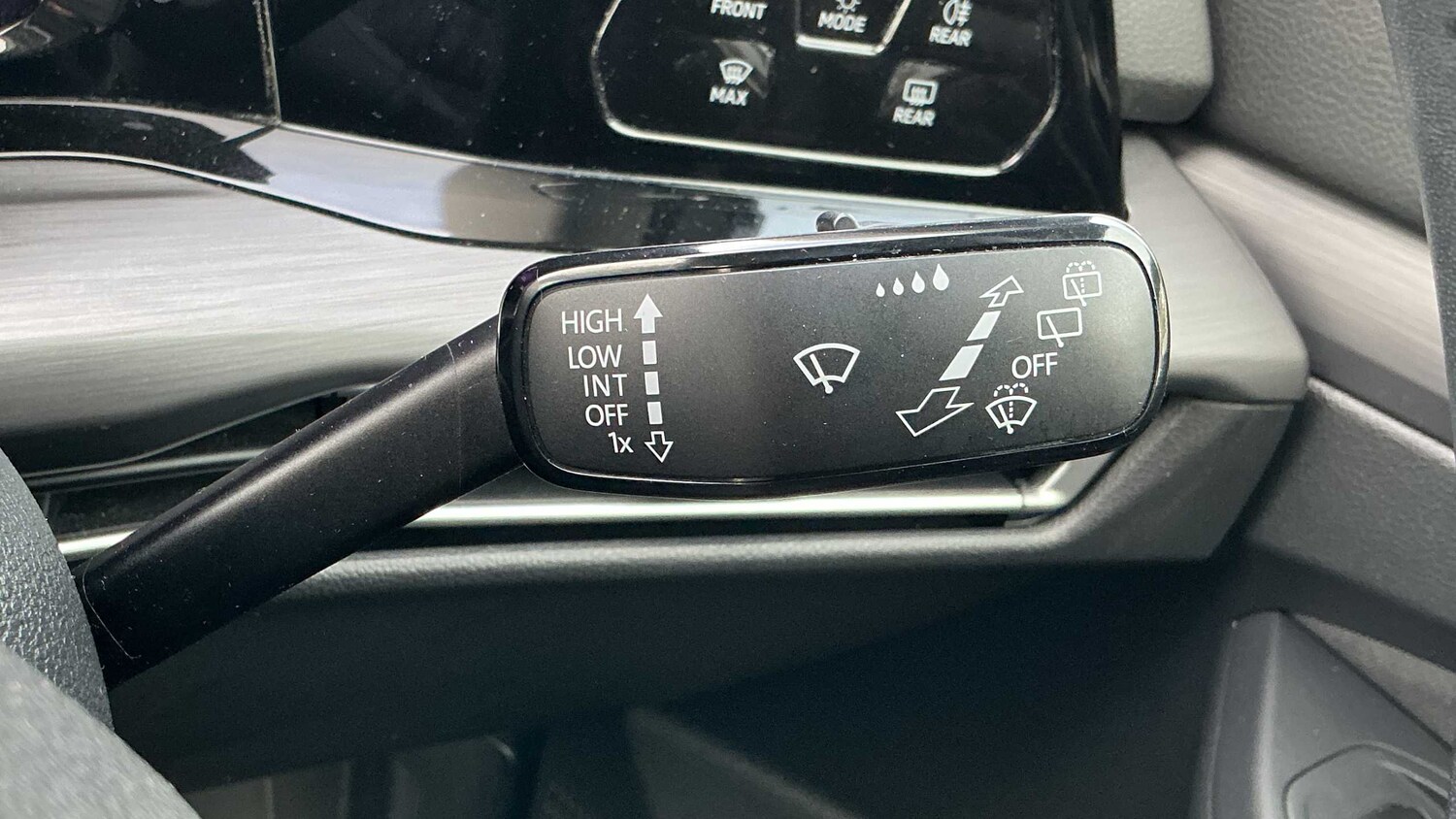 Used Volkswagen Golf for sale - 77860691: Photo 15