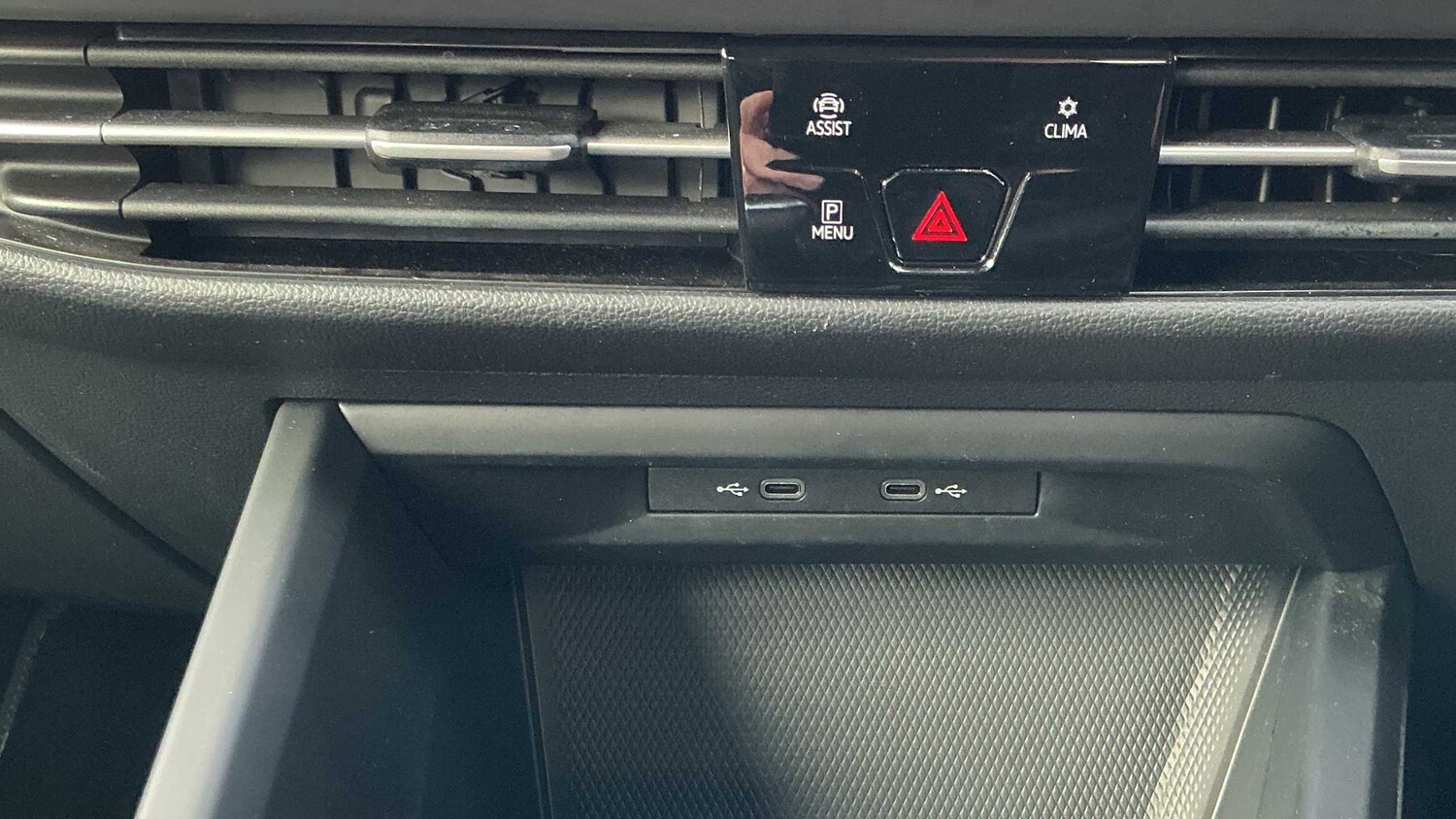 Used Volkswagen Golf for sale - 77860691: Photo 23