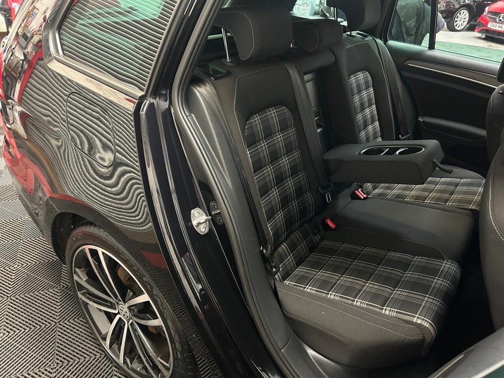 Used Volkswagen Golf 2018 for sale - 77421688: Photo 8