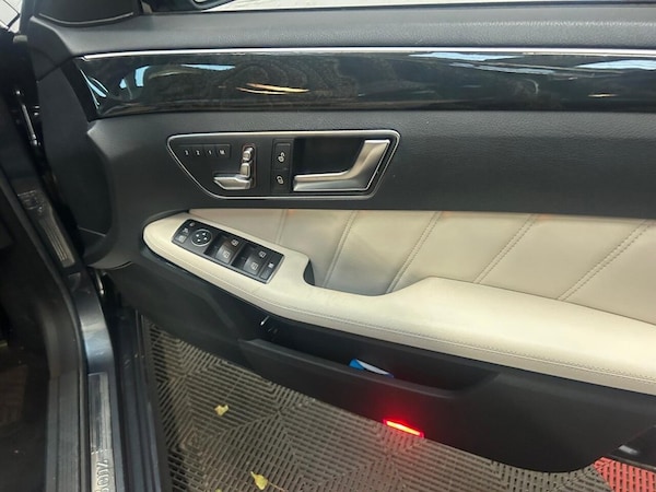 Used Mercedes-Benz E Class 2013 for sale - 76286144: Photo 24