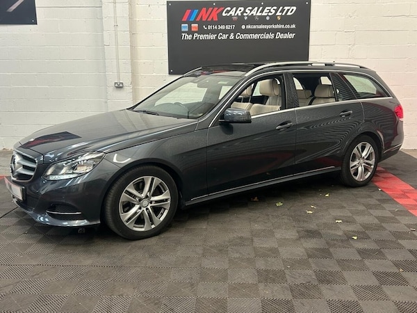 Used Mercedes-Benz E Class 2013 for sale - 76286144: Photo 2