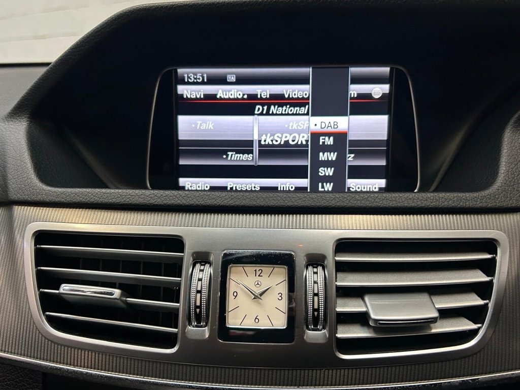 Used Mercedes-Benz E Class 2014 for sale - 77525855: Photo 14