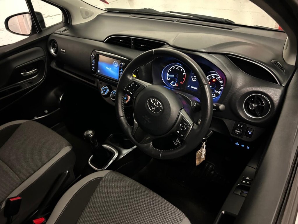 Used Toyota Yaris 2019 for sale - 77421895: Photo 10