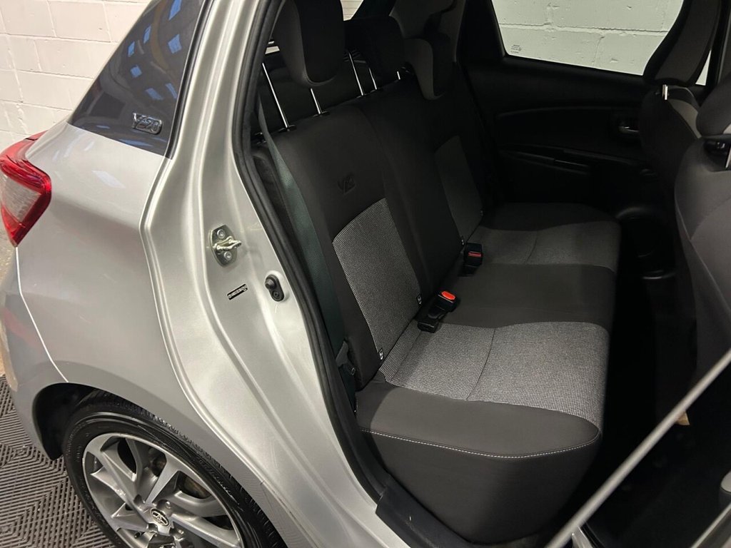 Used Toyota Yaris 2019 for sale - 77421895: Photo 11