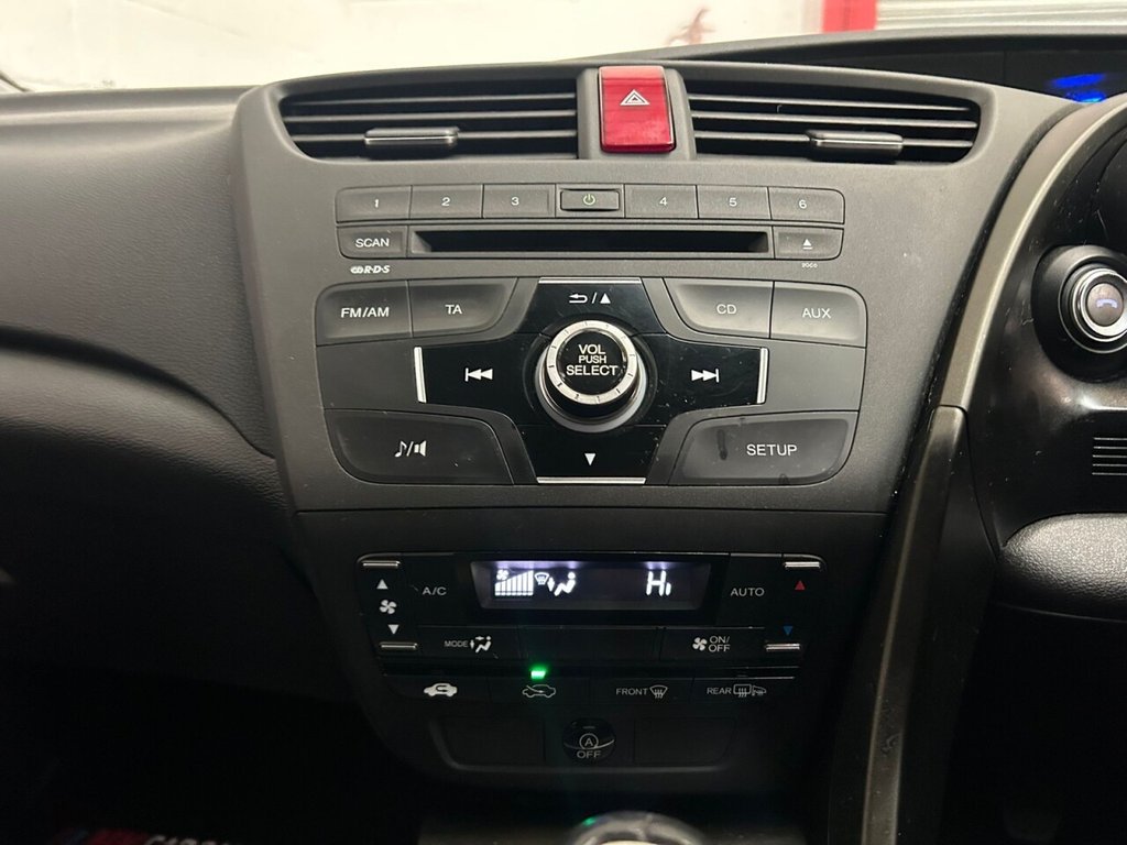 Used Honda Civic 2013 for sale - 76665625: Photo 11