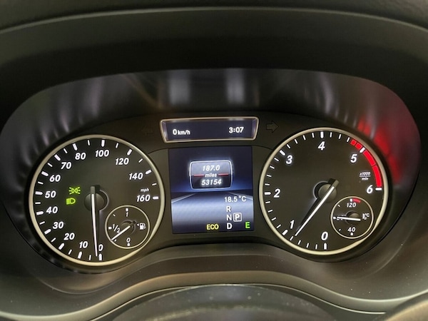 Used Mercedes-Benz B-Class 2014 for sale - 75292877: Photo 22