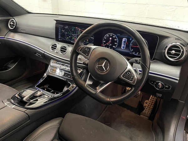 Used Mercedes-Benz E-Class 2017 for sale - 75375816: Photo 11