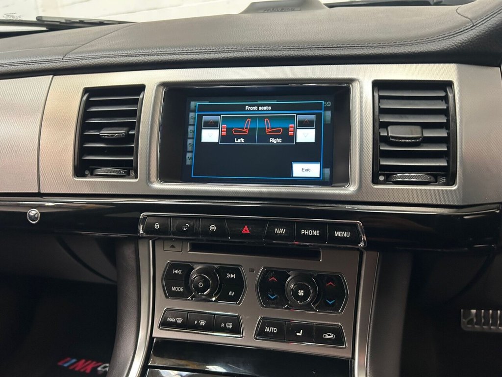 Used Jaguar XF 2015 for sale - 77421692: Photo 32