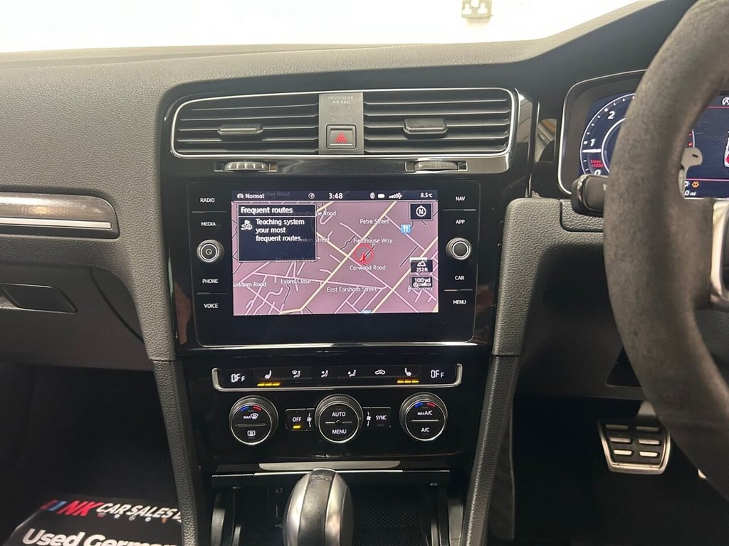 Used Volkswagen Golf 2017 for sale - 77890789: Photo 12