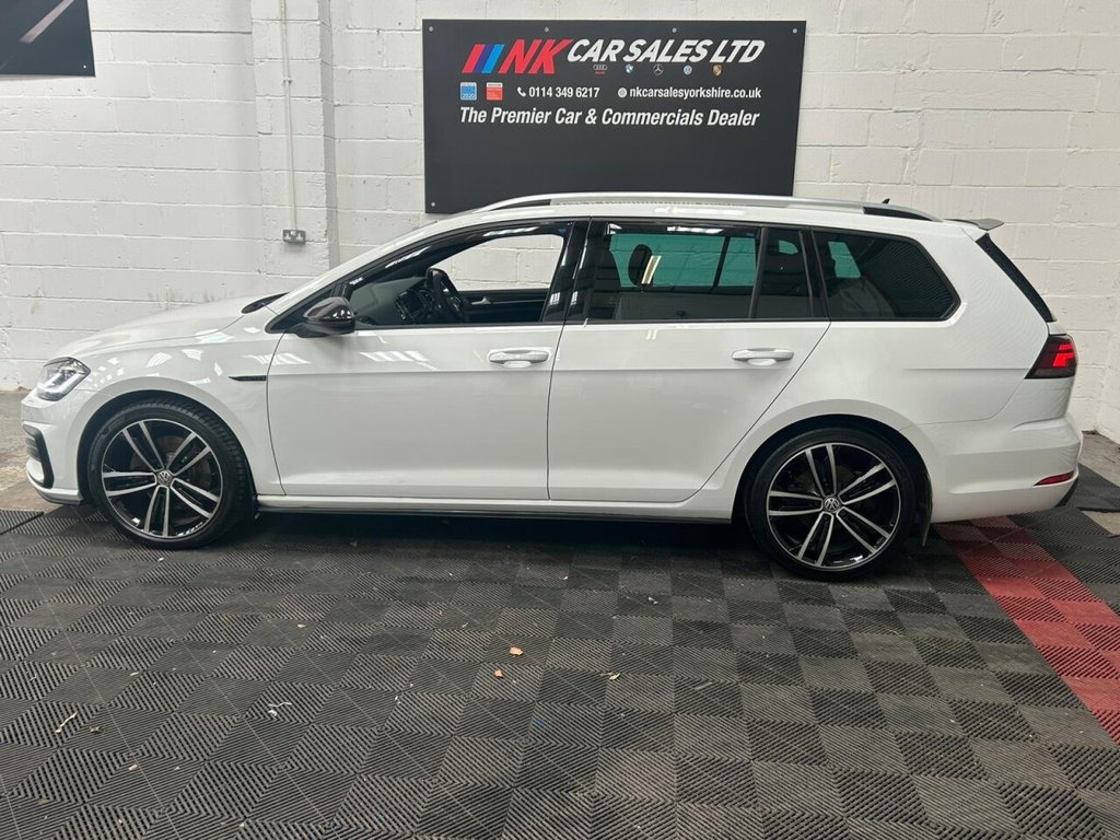 Used Volkswagen Golf 2017 for sale - 77890789: Photo 3