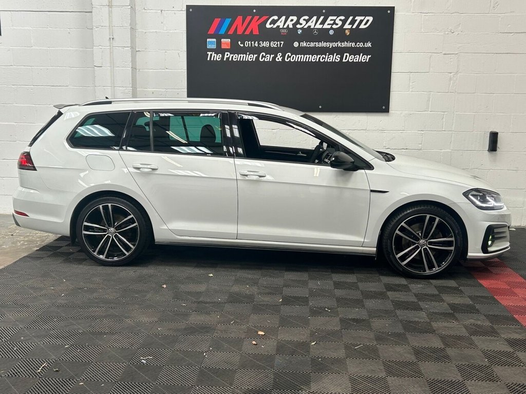 Used Volkswagen Golf 2017 for sale - 77890789: Photo 35