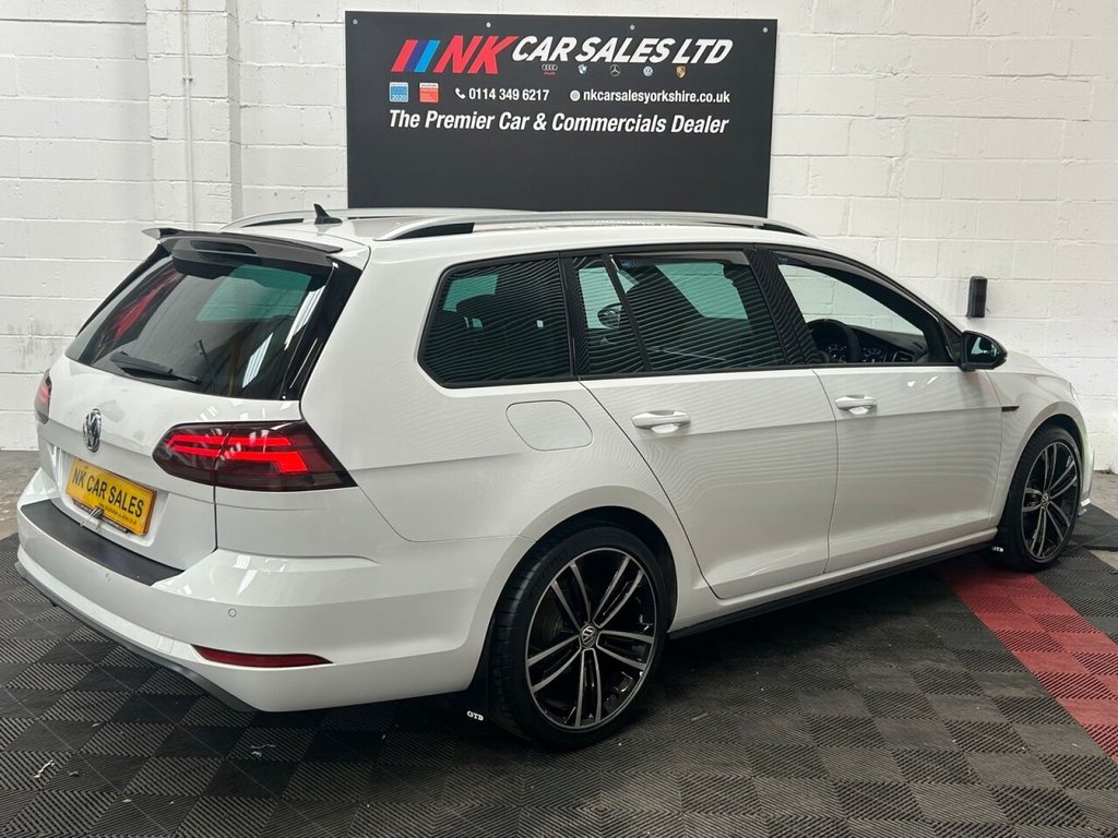 Used Volkswagen Golf 2017 for sale - 77890789: Photo 36