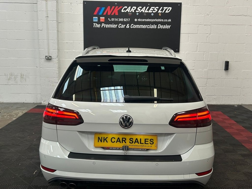 Used Volkswagen Golf 2017 for sale - 77890789: Photo 5