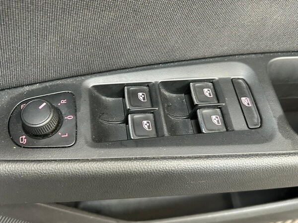 Used SEAT Leon 2017 for sale - 75375817: Photo 47