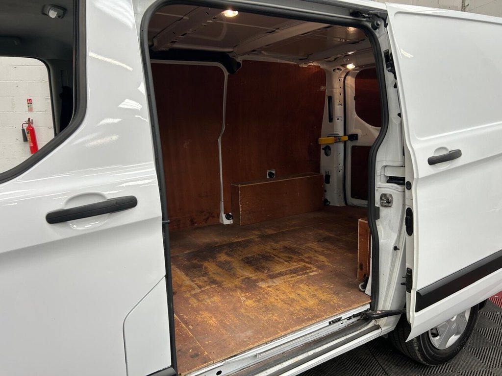 Used Ford Transit Custom 2020 for sale - 77890836: Photo 16