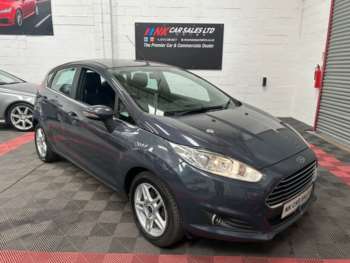 2013 (13) - 1.25 Zetec Hatchback 5dr Petrol Manual Euro 5 (82 ps)