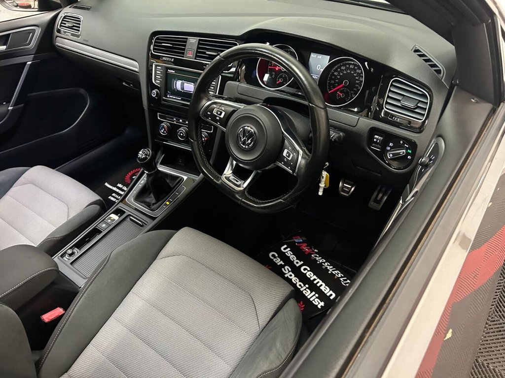 Used Volkswagen Golf 2016 for sale - 76286140: Photo 10