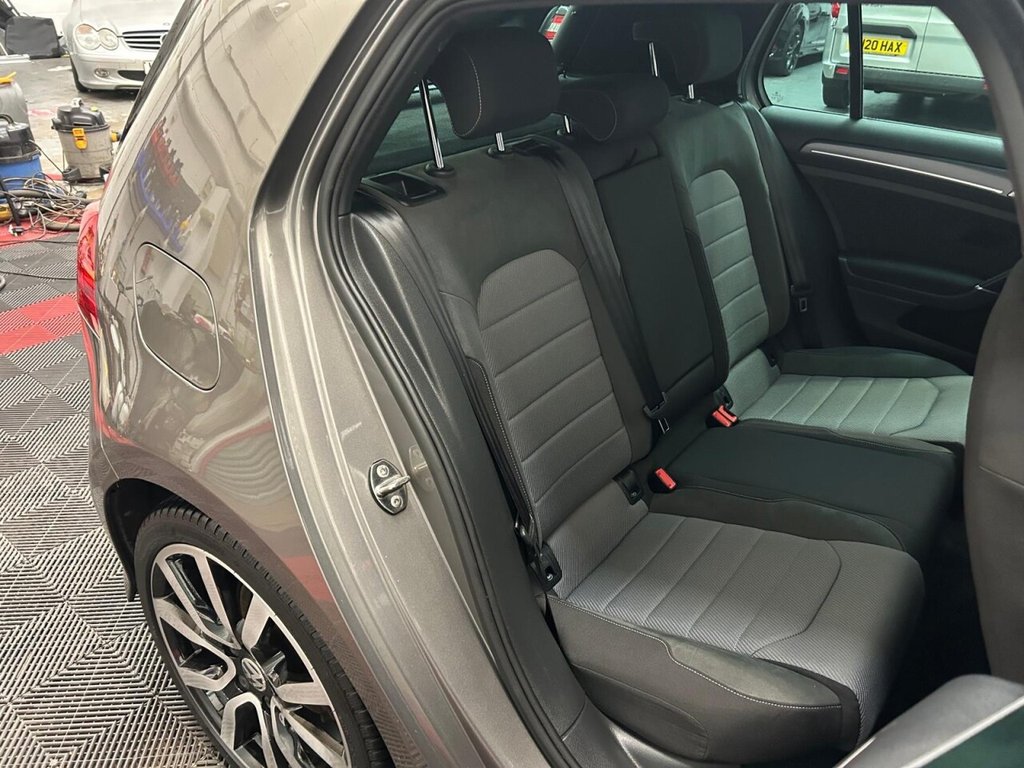 Used Volkswagen Golf 2016 for sale - 76286140: Photo 13