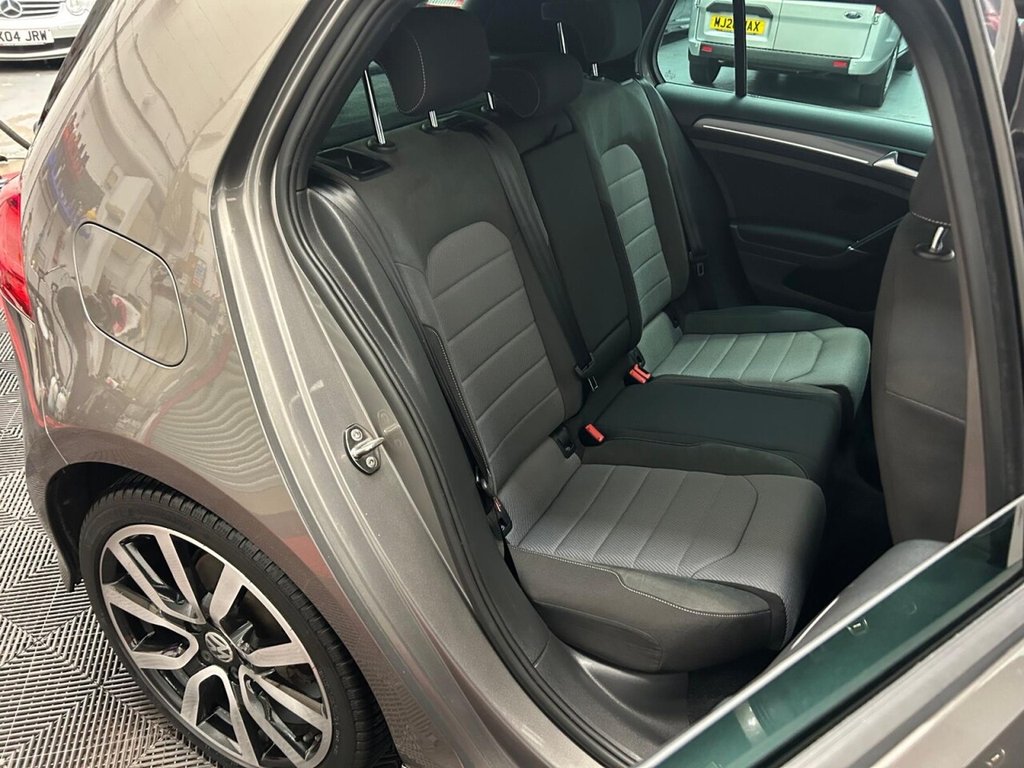 Used Volkswagen Golf 2016 for sale - 76286140: Photo 14