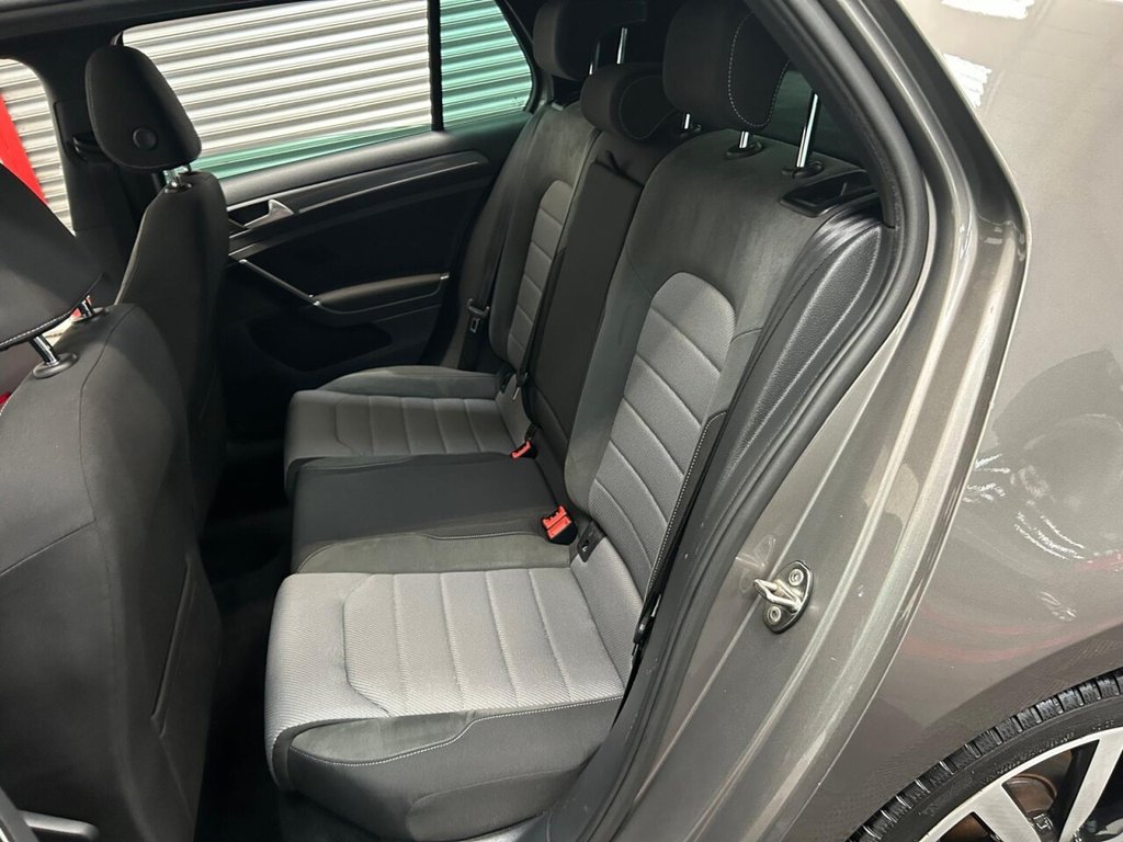 Used Volkswagen Golf 2016 for sale - 76286140: Photo 18
