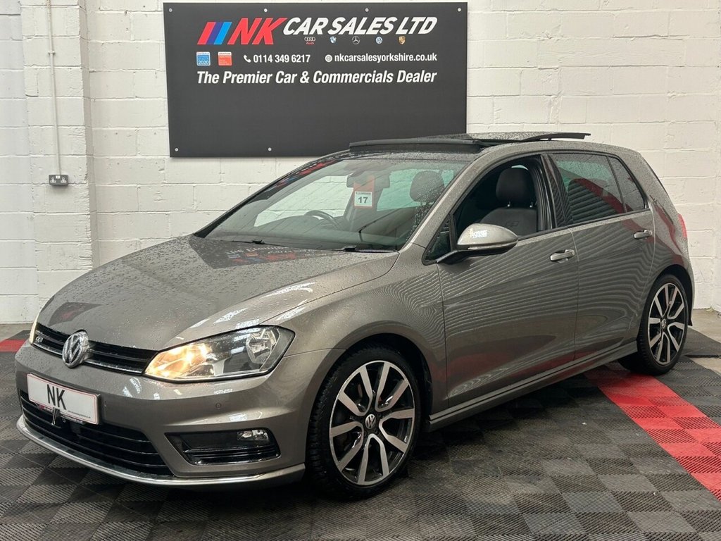 Used Volkswagen Golf 2016 for sale - 76286140: Photo 2