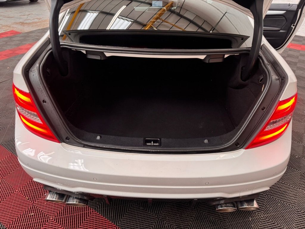 Used Mercedes-Benz C Class 2014 for sale - 77893733: Photo 24