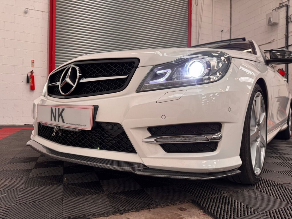 Used Mercedes-Benz C Class 2014 for sale - 77893733: Photo 4