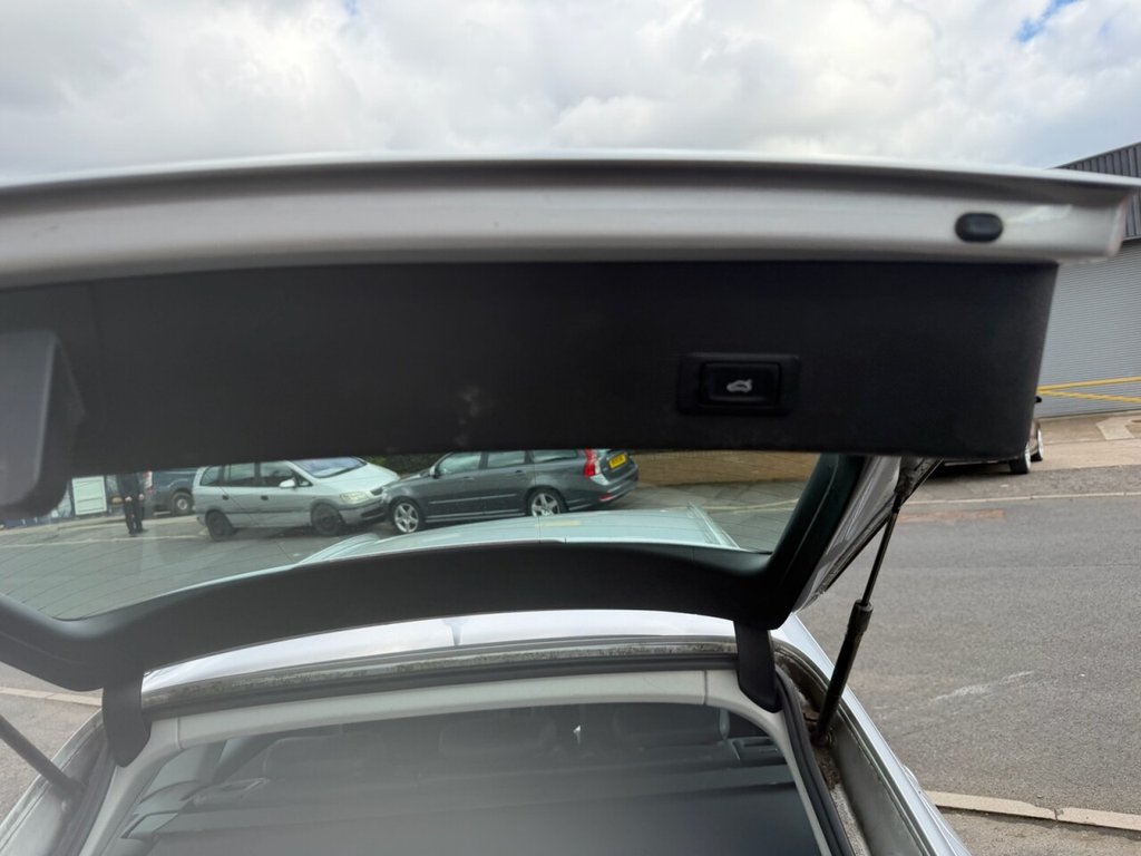 Used Audi A4 2014 for sale - 78088411: Photo 8