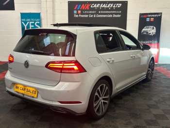 Used Volkswagen Golf 2018 for sale - 73990407: Photo