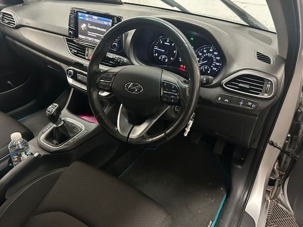 Used Hyundai i30 2018 for sale - 76312898: Photo 10