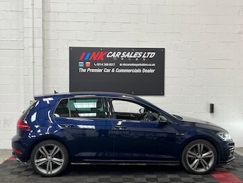 Used Volkswagen Golf 2019 for sale - 78431312: Photo