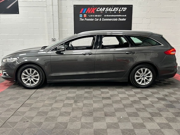 Used Ford Mondeo 2018 for sale - 75573570: Photo 3