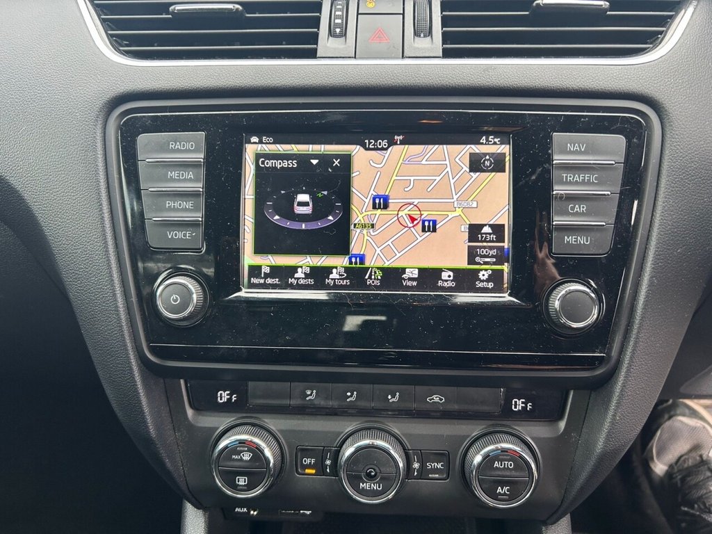 Used Skoda Octavia 2016 for sale - 77600127: Photo 3