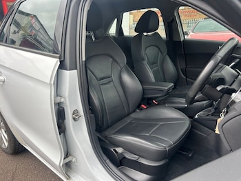 Used Audi A1 2013 for sale - 77636809: Photo